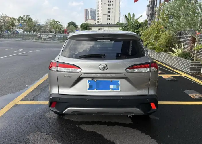 Toyota Corolla Cross 2022 Model 2.0L Pioneer Edition – фото 5