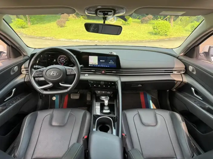Hyundai Ioniq 2021 Model 1.5L CVT GLX Elite Edition – фото 9