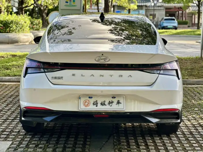 Hyundai Ioniq 2022 Model 1.5L CVT LUX Premium Edition – фото 5