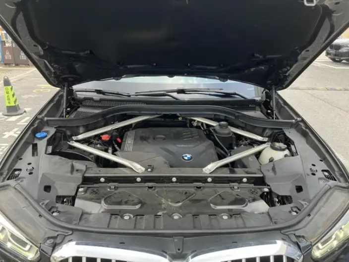 BMW X5 2023 Model xDrive30Li Exclusive Model M Sports Set – фото 4