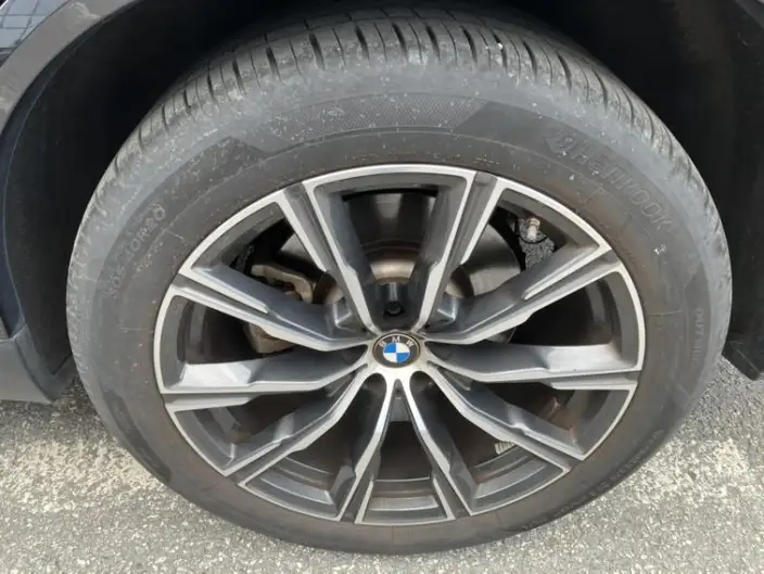 BMW X5 2023 Model xDrive30Li Exclusive Model M Sports Set – фото 5