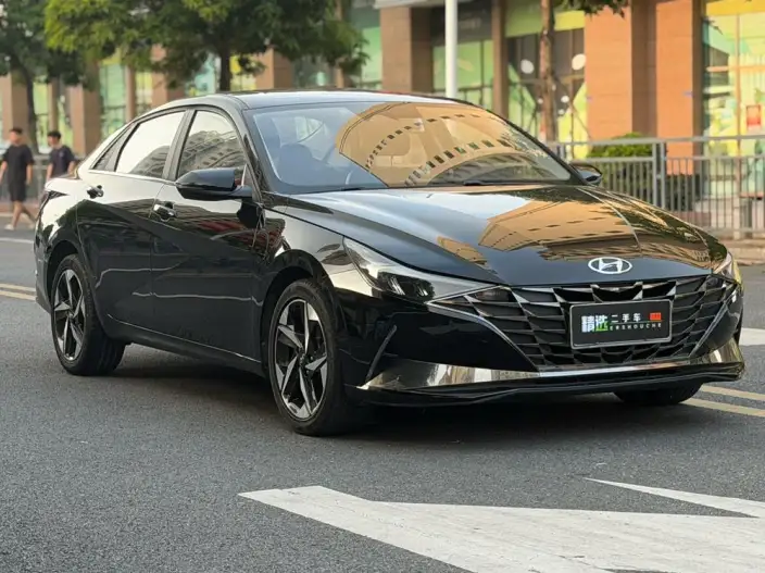 Hyundai Ioniq 2021 Model 1.5L CVT LUX Premium Edition – фото 3