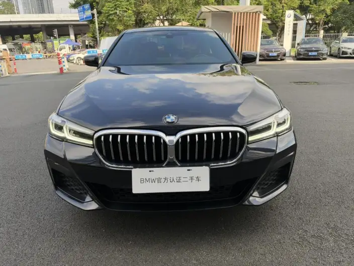 BMW 5 Series 2022 Model Facelift II 530Li Leading Model M Sports Set – фото 2