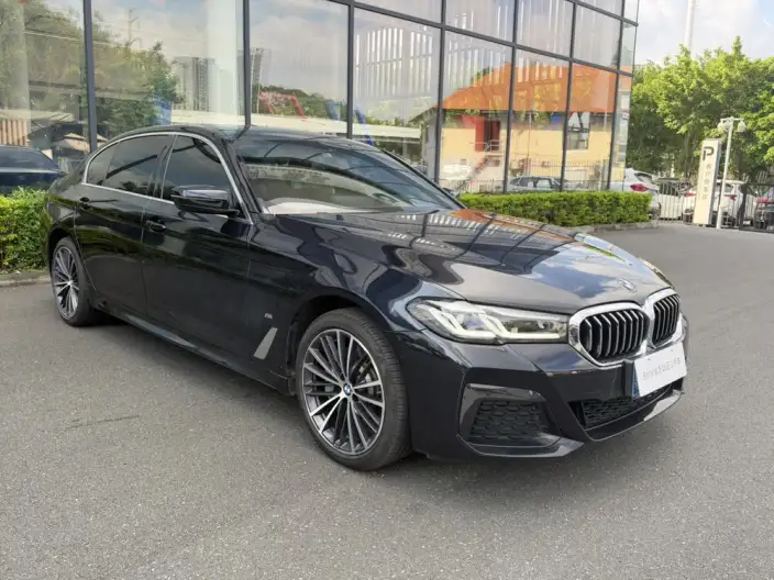 BMW 5 Series 2022 Model Facelift II 530Li Leading Model M Sports Set – фото 3