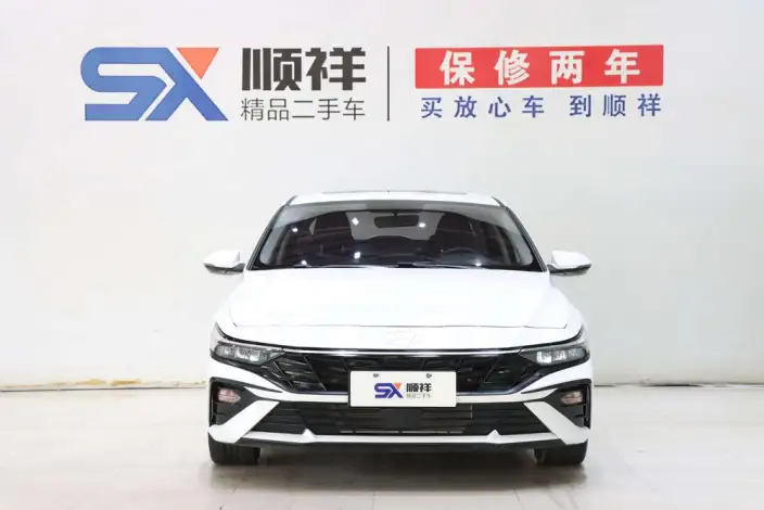 Hyundai Ioniq 2023 Model 1.5L CVT GLX Elite Edition – фото 2