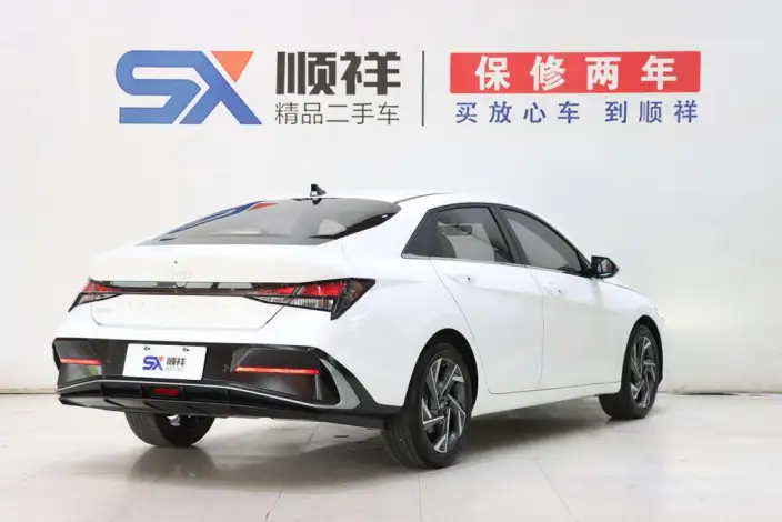 Hyundai Ioniq 2023 Model 1.5L CVT GLX Elite Edition – фото 6