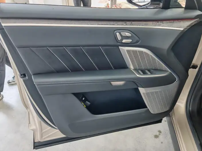 ONVO L90 2025 Model VI seat Edition Ultra – фото 10