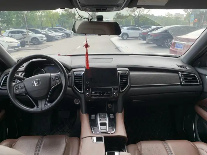 Honda UR-V 2020 Model 370TURBO 2WD Zunya Edition – фото 6