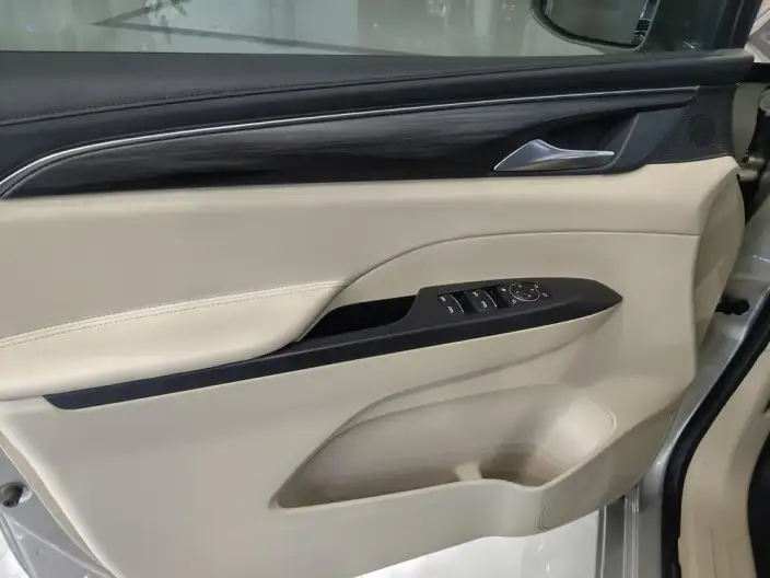 Buick GL8 2022 Model ES Luzun 653T Comfort Model – фото 4