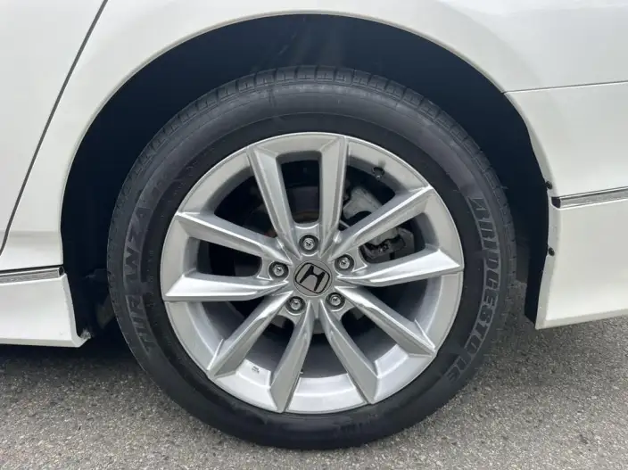 Honda Accord 2022 Model 260TURBO Deluxe Edition – фото 8