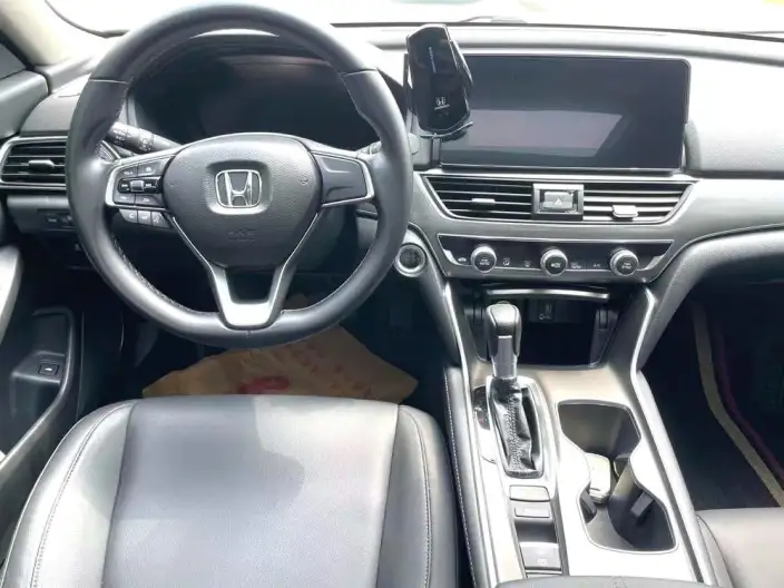 Honda Accord 2022 Model 260TURBO Deluxe Edition – фото 7
