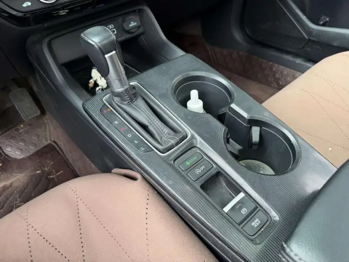 Honda Civic 2022 Model 240TURBO CVT Power Control Edition – фото 6