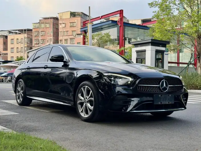 Mercedes-Benz E-Class 2021 Model Facelift E 300 L Luxury Model Sports sedan – фото 3