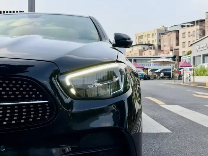 Mercedes-Benz E-Class 2021 Model Facelift E 300 L Luxury Model Sports sedan – фото 8