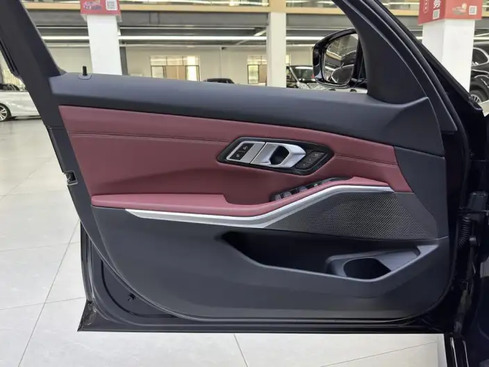 BMW 3 Series 2023 Model 320Li M Sports Set – фото 5