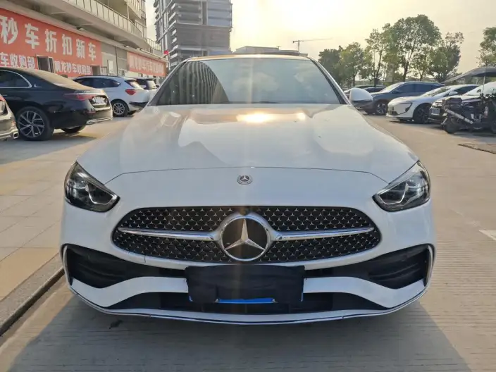 Mercedes-Benz C-Class 2025 Model C 260 L Sports Edition – фото 2