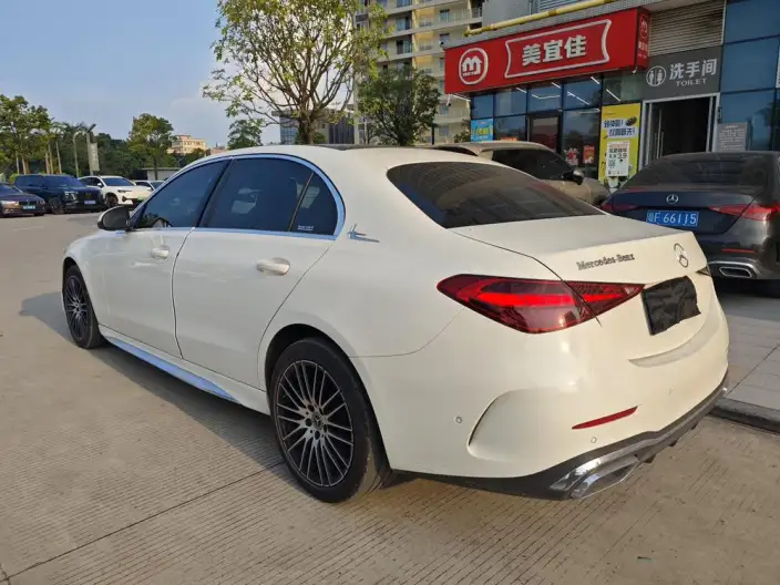 Mercedes-Benz C-Class 2025 Model C 260 L Sports Edition – фото 4