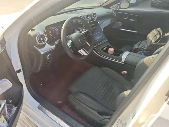Mercedes-Benz C-Class 2025 Model C 260 L Sports Edition – фото 8