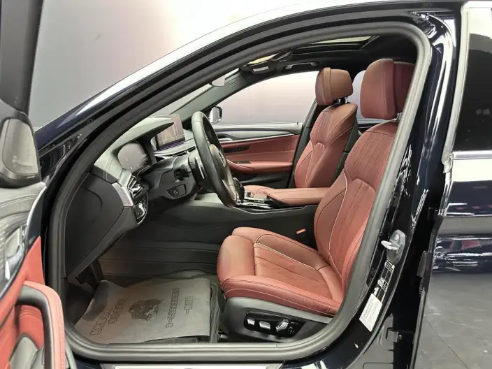 BMW 5 Series 2023 Model 530Li Exclusive Model M Sports Set – фото 6