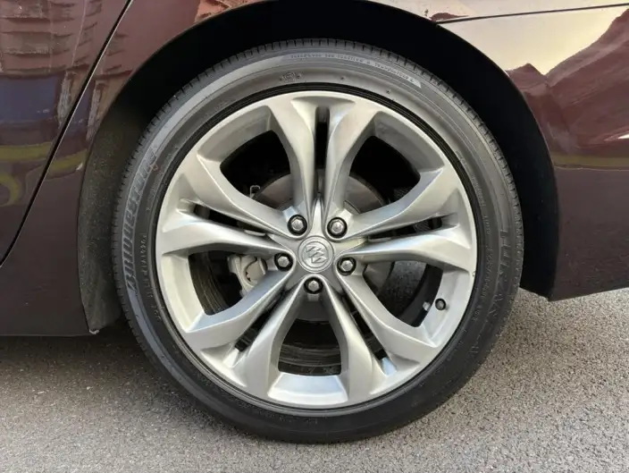 Buick LaCrosse 2021 Model Avenir Flagship Model – фото 9