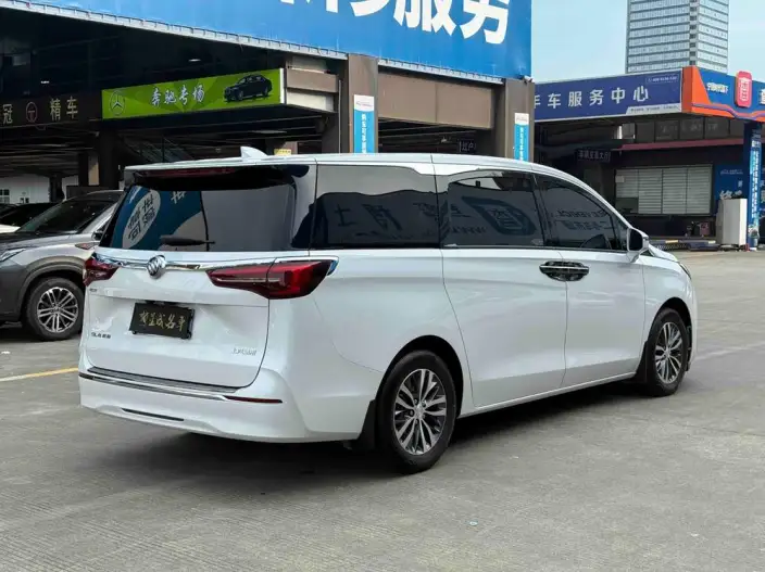 Buick GL8 2022 Model ES Luzun 653T Exclusive Model – фото 6