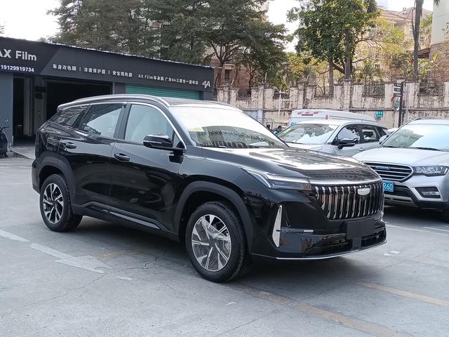 Geely Boyue L 2025 Model 4th Generation 1.5TD DCT Qicheng – фото 3