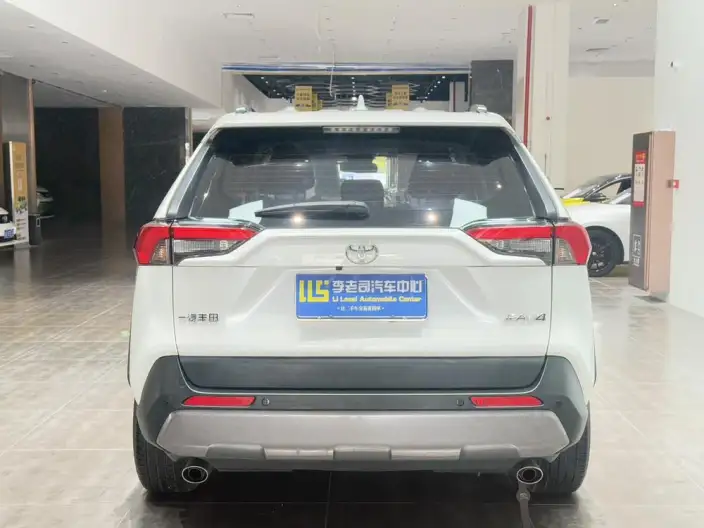 Toyota RAV4 2022 Model 2.0L CVT 2WD Fashion edition – фото 6