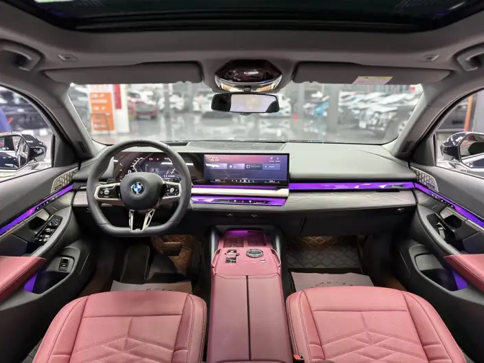 BMW 5 Series 2025 Model 530Li Exclusive Model M Sports Set – фото 5