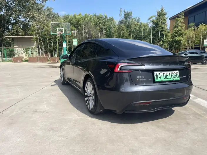 Model 3 2023 Model Rear-wheel drive version – фото 4