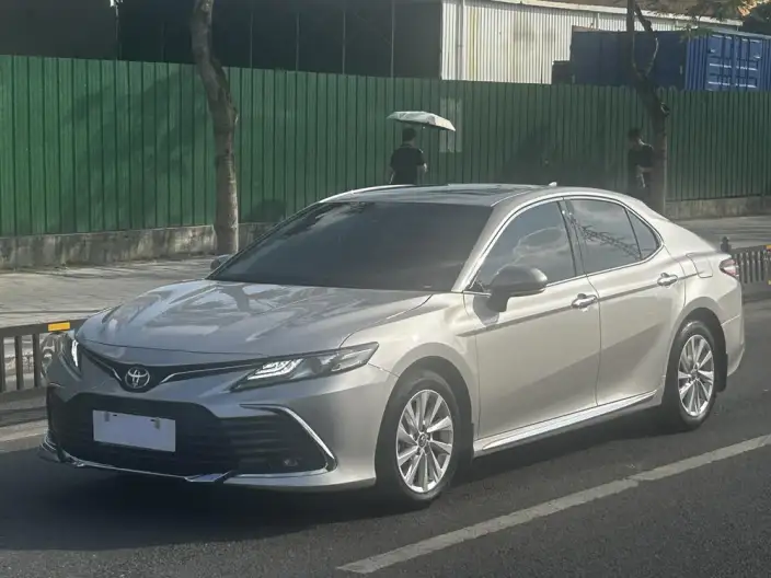 Toyota Camry 2023 Model 2.0G Deluxe Edition – фото 1