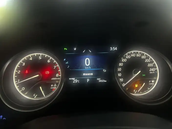 Toyota Camry 2023 Model 2.0G Deluxe Edition – фото 9