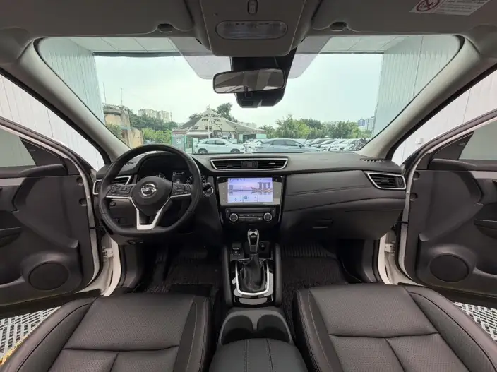 Nissan Qashqai 2022 Model 2.0L XV Prem. Deluxe Edition – фото 18