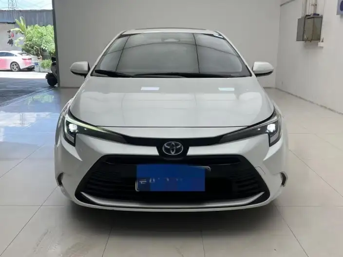 Toyota Levin 2023 Model Hybrid 1.8L Deluxe Edition – фото 2