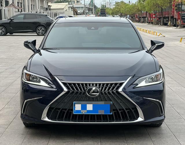 Lexus ES 2021 200 Excellence – фото 2