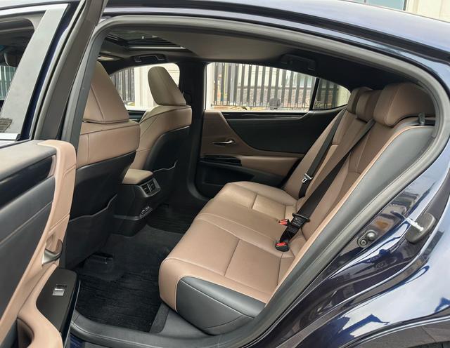 Lexus ES 2021 200 Excellence – фото 7