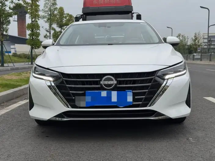 Nissan Sylphy 2023 Model 1.6L CVT Yuexiang Edition – фото 2