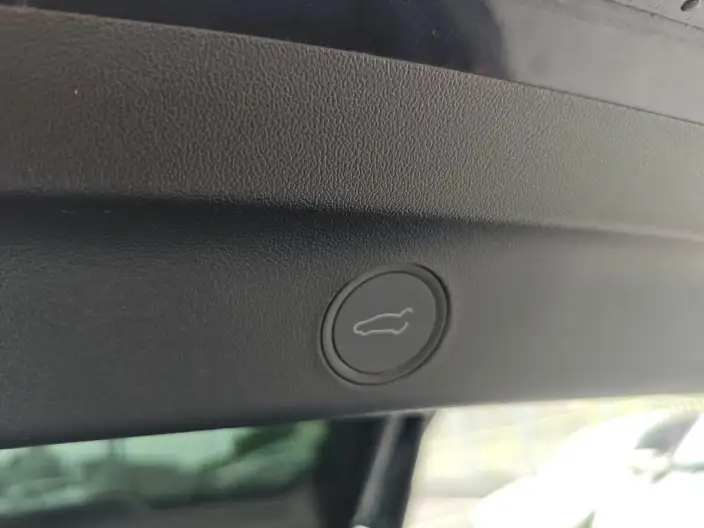 Model Y 2024 Model Rear-wheel drive version – фото 9