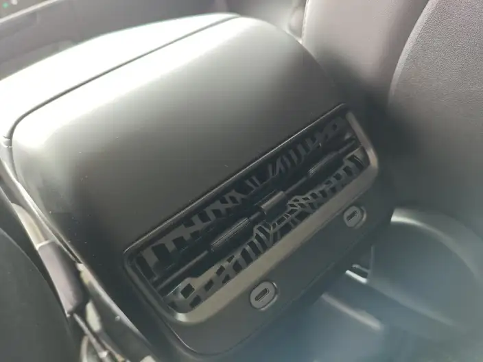 Model Y 2024 Model Rear-wheel drive version – фото 10