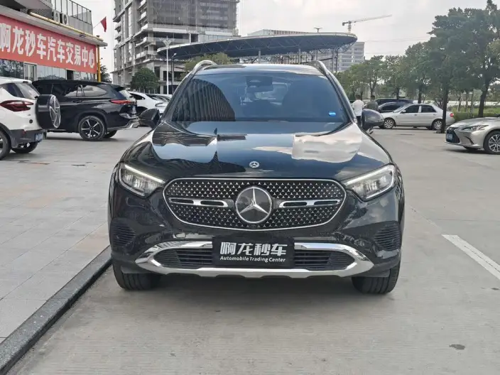Mercedes-Benz GLC 2025 Model Facelift GLC 260 L 4MATIC Dynamic Model 5 seat – фото 2
