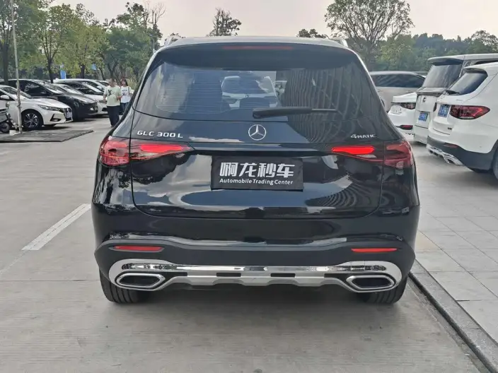 Mercedes-Benz GLC 2025 Model Facelift GLC 260 L 4MATIC Dynamic Model 5 seat – фото 4