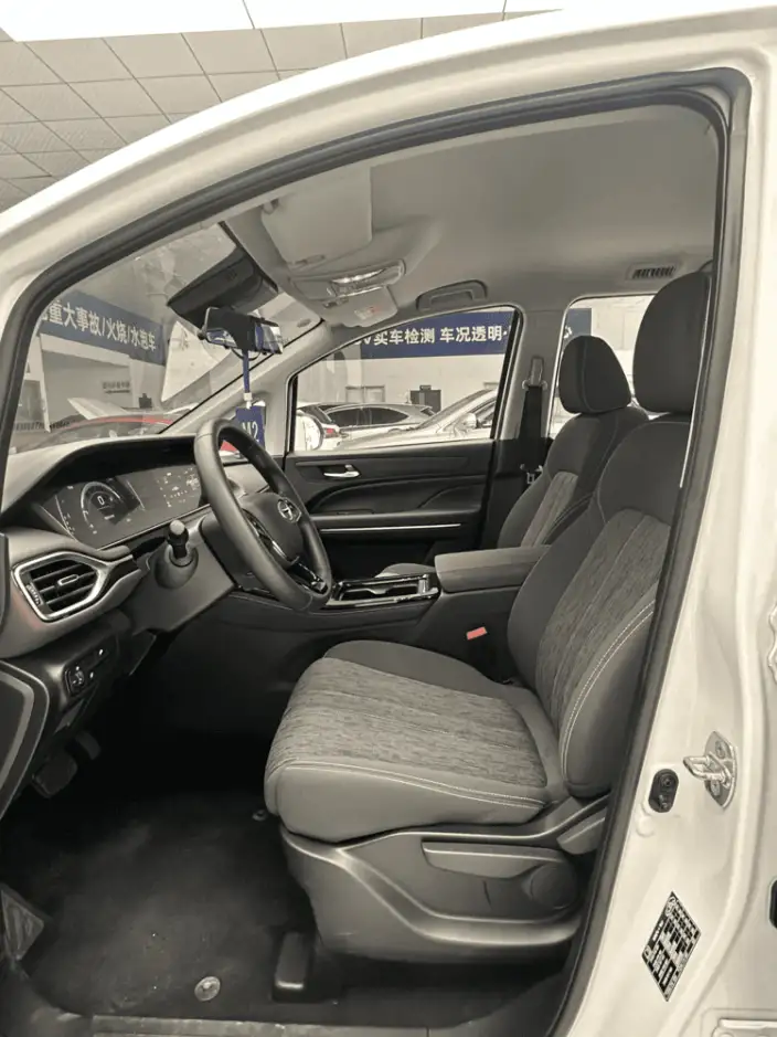 GAC Trumpchi M6 2023 Model PRO 270T WDCT Elite Edition – фото 7