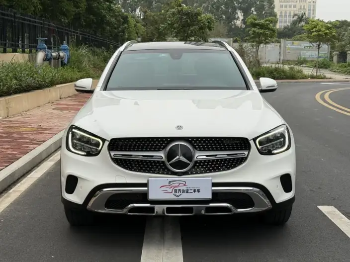 Mercedes-Benz GLC 2020 Model GLC 260 L 4MATIC Dynamic Model – фото 2