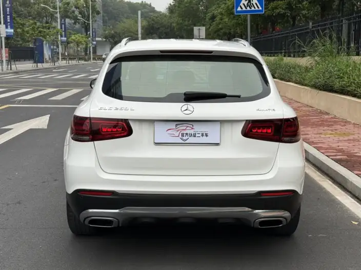 Mercedes-Benz GLC 2020 Model GLC 260 L 4MATIC Dynamic Model – фото 5