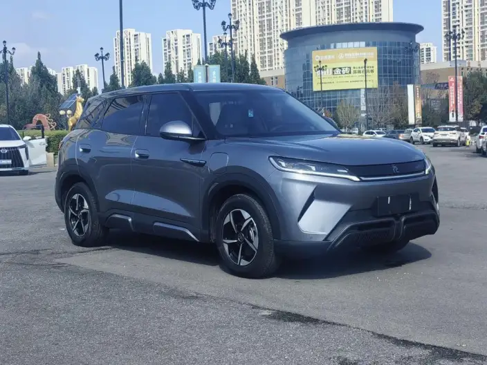 Yuan UP 2024 Model 401KM Leading Model – фото 3