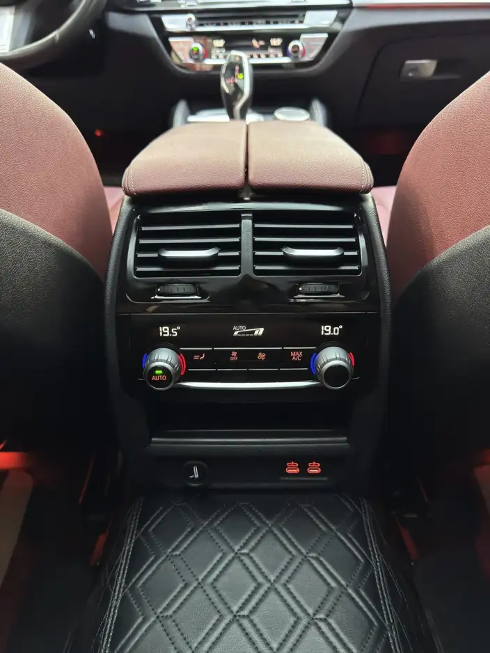 BMW 5 Series 2021 Model 530Li Exclusive Model M Sports Set – фото 5