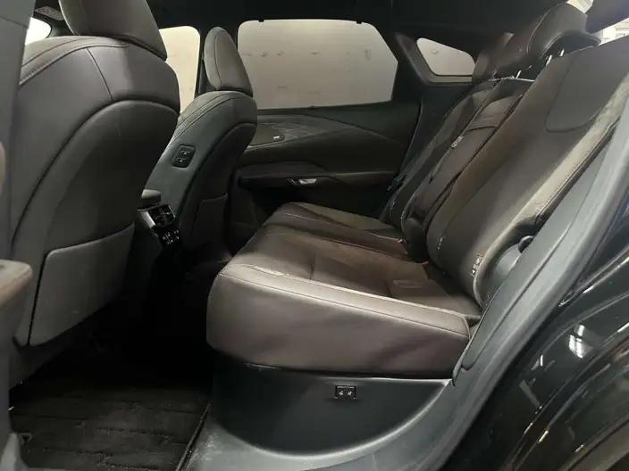 Lexus RX PHEV 2023 Model 450h+ 4WD Changxiang Edition – фото 8