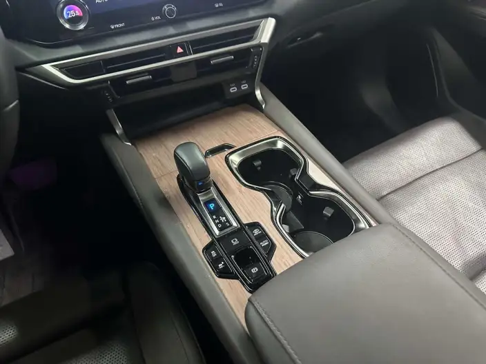 Lexus RX PHEV 2023 Model 450h+ 4WD Changxiang Edition – фото 14