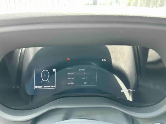 Toyota Sienna 2021 Model 2.5L Hybrid Platinum edition – фото 14