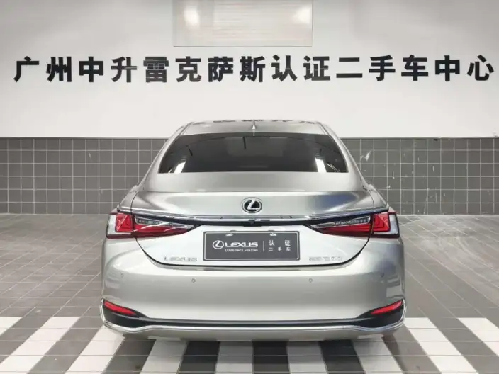 Lexus ES 2022 Model 200 Superior Edition – фото 4
