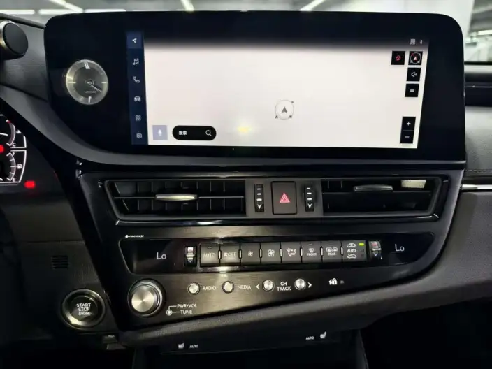 Lexus ES 2022 Model 200 Superior Edition – фото 9